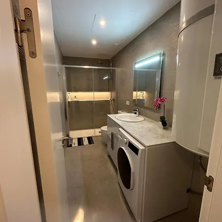 Cozy 2 Min From The * Fuengirola