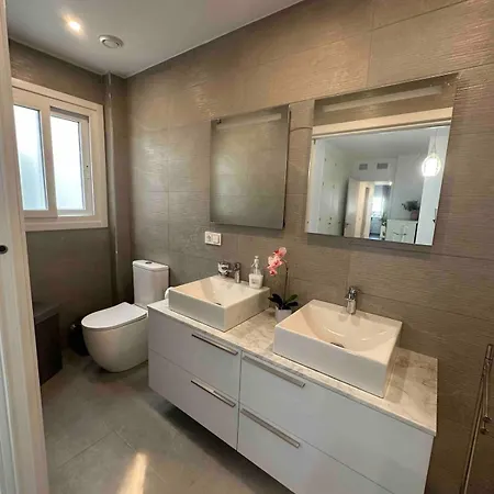 Cozy 2 Min From The Апартаменты *