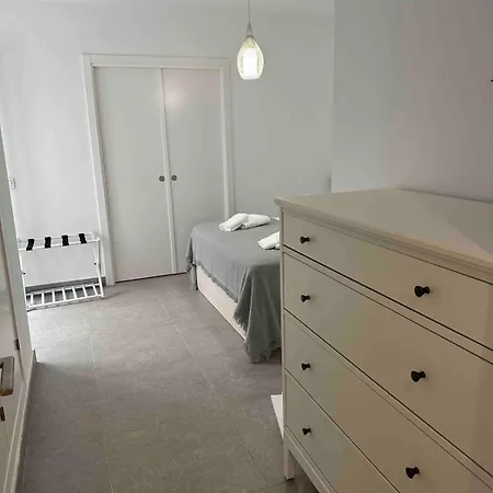 Apartment Cozy 2 Min From The *