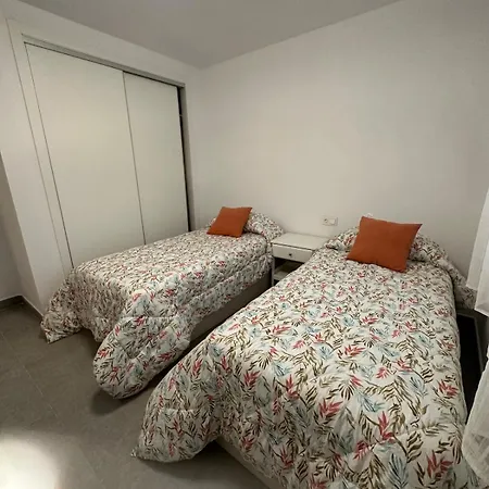 Апартаменты Cozy 2 Min From The Фуэнхирола